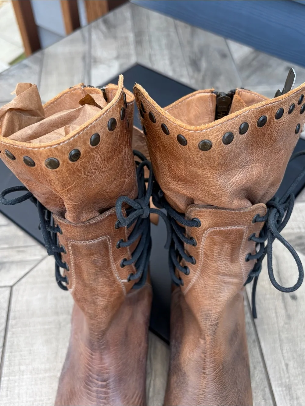 Bed Stu Fen Boot Sz 9.5 Alkaline Rustic Studded Corset Lace Up Leather Mid Calf